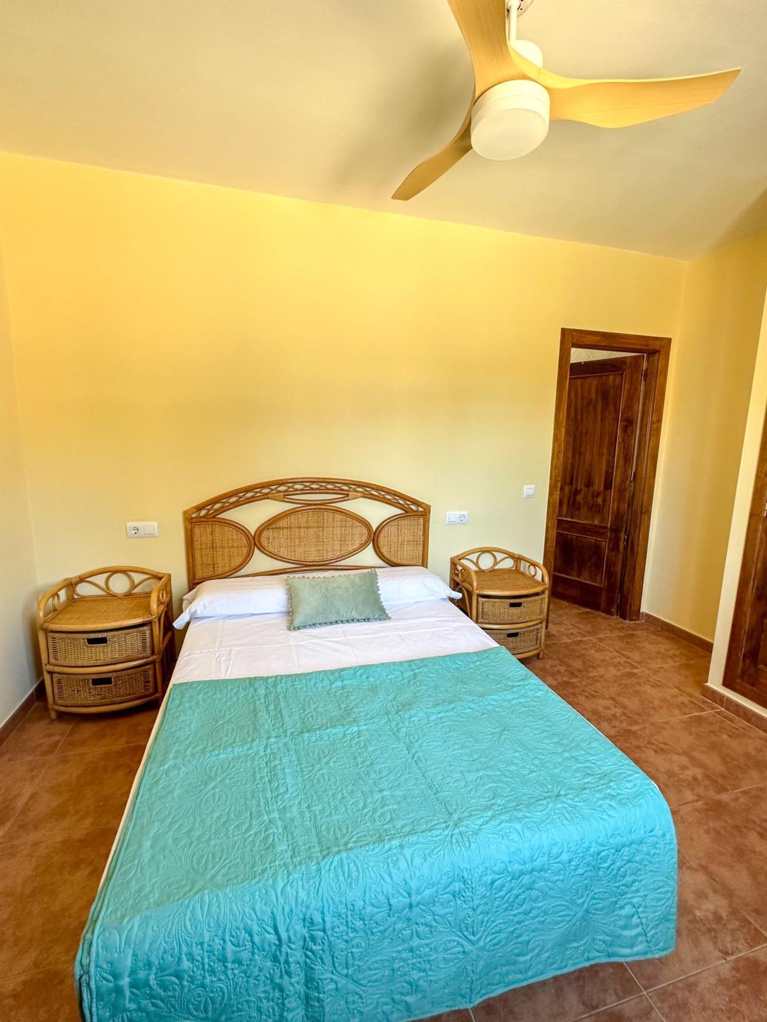 Casa Rural El Pomelo Сурхена Экстерьер фото